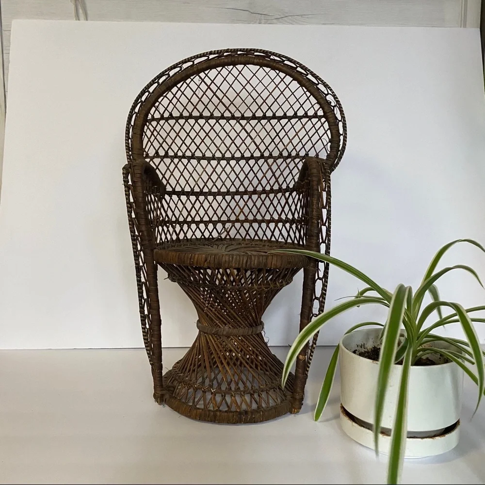 Vtg Peacock Chair Mini Plant Stand Boho Home Decor